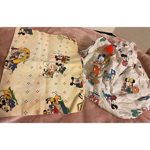 Dundee Vintage Disney Babies Mickey Mouse Crib Sheet Wet Pad & Baby Bottle Lot - Picture 6 of 9